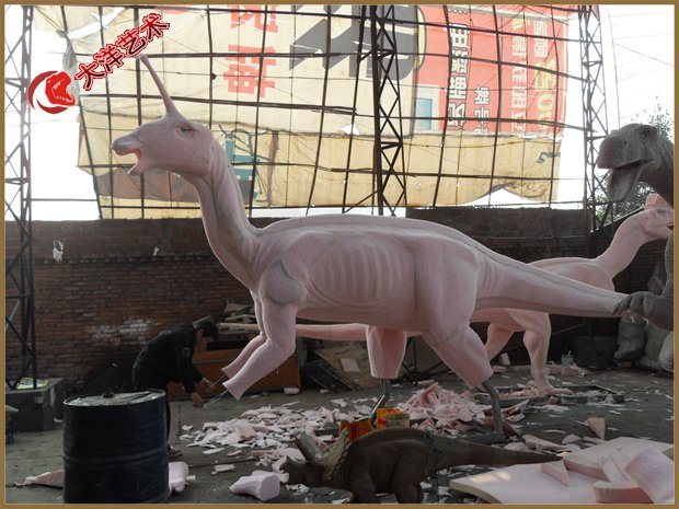 仿真恐龍制作現(xiàn)場(chǎng)-棘鼻青島龍制作現(xiàn)場(chǎng)